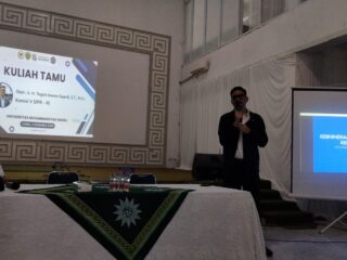 Anggota Komisi V DPR RI Beri Kuliah Tamu di UNMUH BARRU