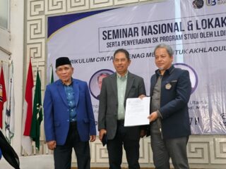 Perkuat Daya Saing, UNMUH Barru Resmi Terima SK 3 Program Studi Baru dari LLDIKTI IX