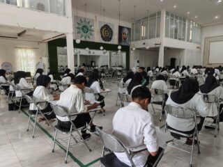 Ujian Akhir Semester Genap di UNMUH Barru Berjalan Lancar dan Tertib